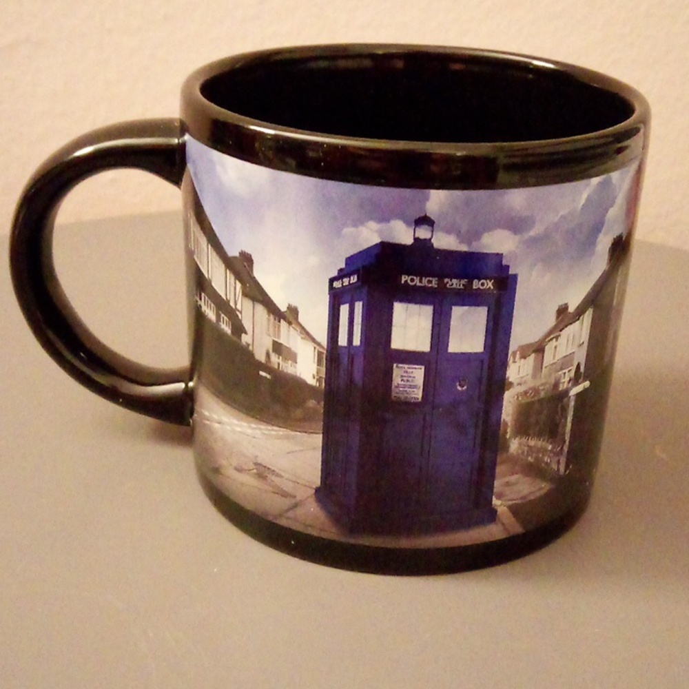 Doctor Who Mug. (2 for $25)